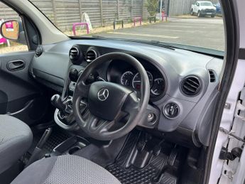 Mercedes-Benz Citan 109 CDI 90 L2H1 BLUEEFFICIENCY LWB LOW ROOF  (22927)