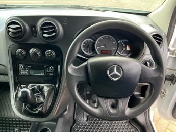Mercedes-Benz Citan 109 CDI 90 L2H1 BLUEEFFICIENCY LWB LOW ROOF  (22927)