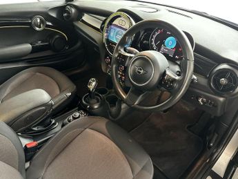 MINI HATCHBACK Cooper 3Dr Classic 1.5 Auto