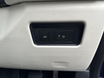 Jaguar F-pace 5Dr Dynamic HSE 2.0D Auto