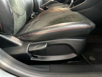 Ford Fiesta 5Dr ST-Line X 1.0 MHEV 125PS Auto