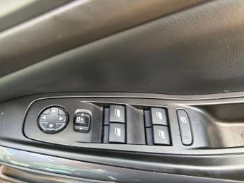 Vauxhall Grandland X 