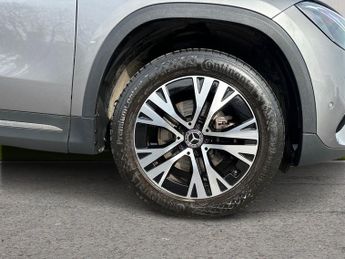 Mercedes-Benz GLA Class Mercedes GLA 200D 5Dr Sport Executive 2.0D Auto