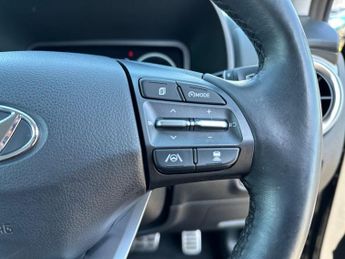 Hyundai Kona 5Dr Premium100kW 39kWh Auto