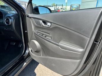 Hyundai Kona 5Dr Premium100kW 39kWh Auto
