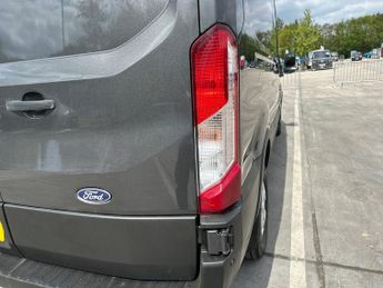 Ford Transit 350 L3 / H2 2.0 Tdci Limited 165PS FWD Auto