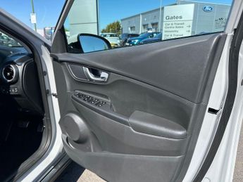 Hyundai Kona 5Dr Premium 100kW 39kWh Auto
