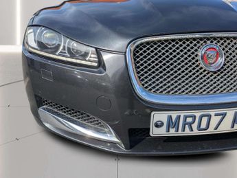 Jaguar XF 2.2d Luxury 4dr Auto