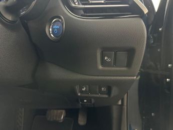 Toyota C-HR 5Dr Excel 1.8 Hybrid Auto