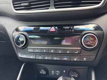 Hyundai Tucson 1.6 TGDi 177 Premium SE 5dr 2WD DCT