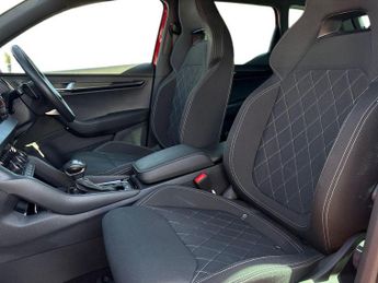 Skoda KAROQ 1.5 TSI Sportline 5dr DSG