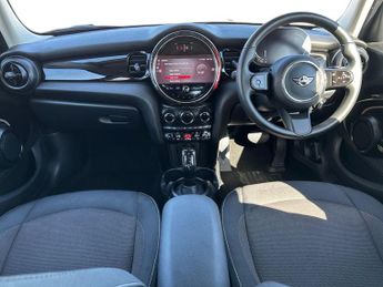 MINI HATCHBACK Cooper 5Dr Classic Premium 1.5 Auto