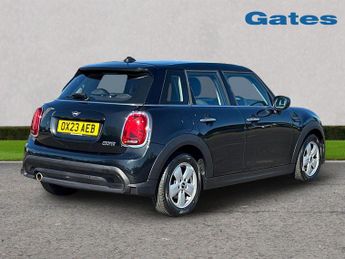 MINI HATCHBACK Cooper 5Dr Classic Premium 1.5 Auto