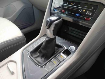 Volkswagen Tiguan 1.5 TSI 150 Elegance 5dr DSG