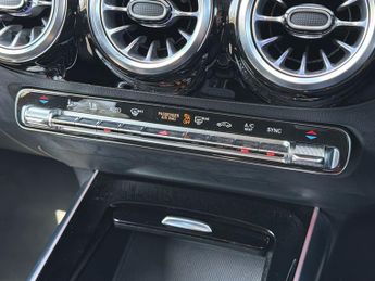 Mercedes-Benz GLA Class 