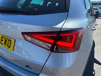 SEAT Arona 5Dr FR Sport 1.0 TSI 110PS Auto