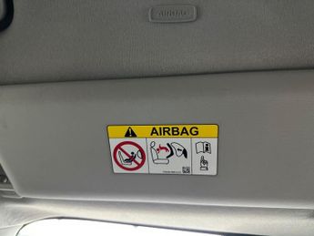 Ford Transit Custom 320 LWB 2.0 Tdci Limited 136PS Auto