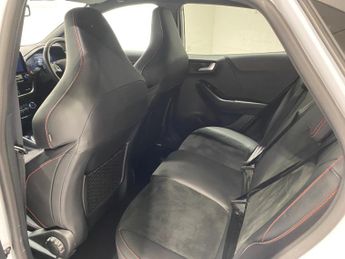 Ford Puma 1.5 Turbo EcoBoost (200PS) 6 sdp ST 5dr PERFORMANCE PACK