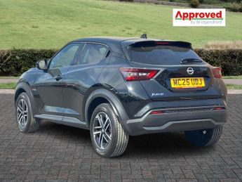 Nissan Juke 1.0 DiG-T N-Connecta 5dr DCT