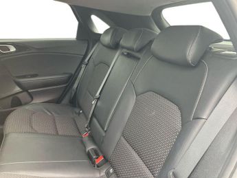Kia ceed 1.6 CRDi ISG 3 5dr DCT