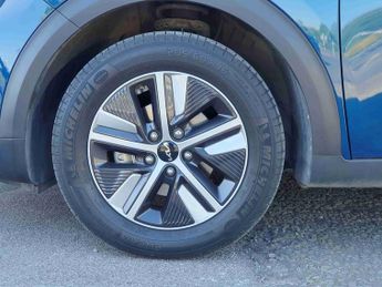 Kia Niro 1.6 GDi Hybrid Connect 5dr DCT