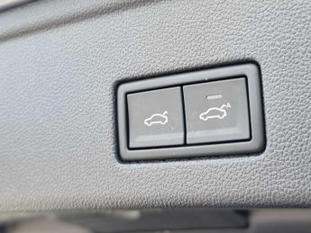 Volkswagen Touareg 3.0 V6 TDI 4Motion 286 Black Edition 5dr Tip Auto