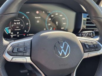 Volkswagen Touareg 3.0 V6 TDI 4Motion 286 Black Edition 5dr Tip Auto