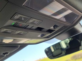 Volkswagen Touareg 3.0 V6 TDI 4Motion 286 Black Edition 5dr Tip Auto