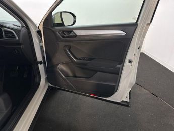 Volkswagen T-roc VW  5Dr Match 1.5 TSI Auto