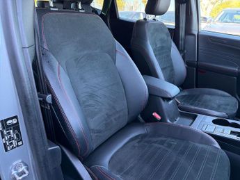 Ford Kuga 5Dr ST-Line Edition 2.5 FHEV 190PS 2WD Auto