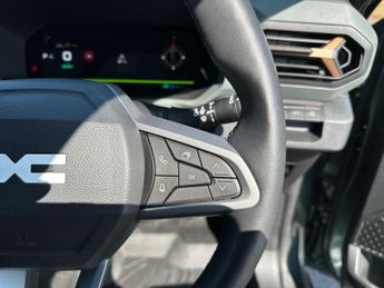 Dacia Bigster 5Dr Expression 1.8 Hybrid 155PS Auto