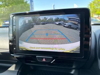 Toyota Yaris 5Dr Design 1.5 Hybrid Auto