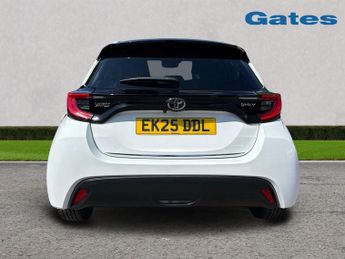 Toyota Yaris 5Dr Design 1.5 Hybrid Auto