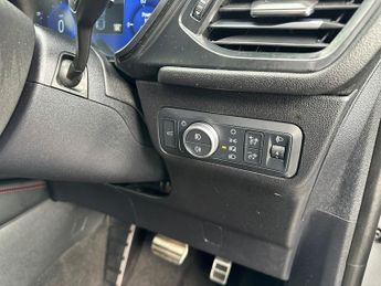 Ford Kuga 5Dr ST-Line X Edition 2.5 FHEV 190PS 2WD Auto