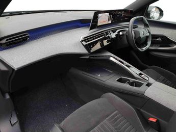 Peugeot 3008 1.2 Hybrid 136 GT 5dr e-DSC6