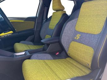 Renault 5 110kW Iconic Five Comfort Range 52kWh 5dr Auto