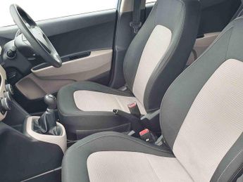 Hyundai i10 1.0 S 5dr