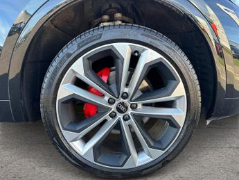 Audi Q5 5Dr S Line Edition 1 40 2.0 Tdi MHEV Auto
