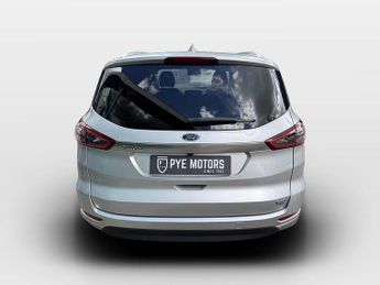 Ford S-Max 2.5h Duratec Titanium MPV 5dr Petrol Hybrid CVT Euro 6 (s/s) (19