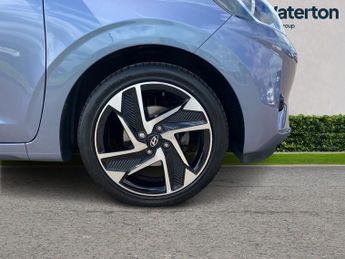 Hyundai i10 1.2 MPi Premium 5dr Auto