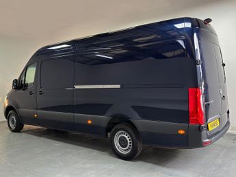 Mercedes-Benz Sprinter 315 Pro L3 H2 LWB RWD 2.0l Cdi 3.5t 9G-Tronic