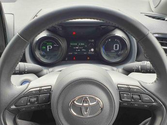 Toyota Yaris 1.5 Hybrid Excel 5dr CVT