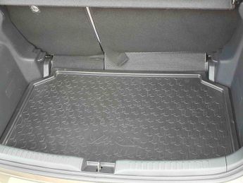 Toyota Yaris 1.5 Hybrid Excel 5dr CVT