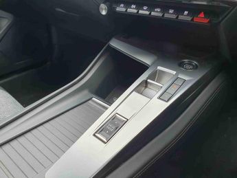 Peugeot 408 1.2 PureTech Allure Premium 5dr EAT8