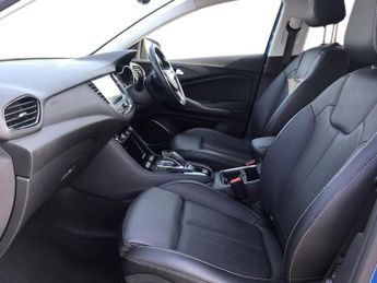 Vauxhall Grandland X 