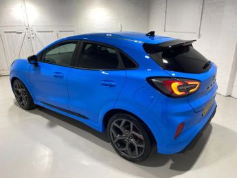Ford Puma 1.5 Turbo EcoBoost (200PS) 6 sdp ST 5dr.. PERFORMANCE PACK ..