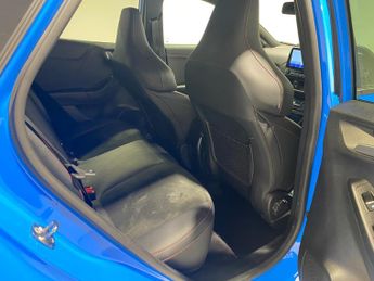 Ford Puma 1.5 Turbo EcoBoost (200PS) 6 sdp ST 5dr.. PERFORMANCE PACK ..