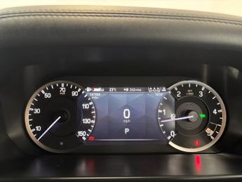 Land Rover Defender D300 Hard Top X-Dynamic HSE 3.0 Auto [3 Seat]
