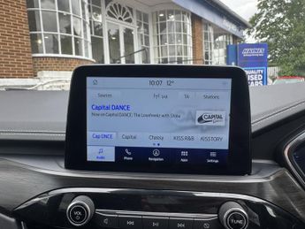Ford Kuga 2.5 FHEV Vignale 5dr CVT