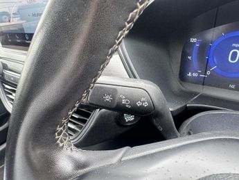 Ford Kuga 2.5 FHEV Vignale 5dr CVT